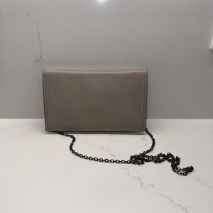 Barely used. Perfect condition.